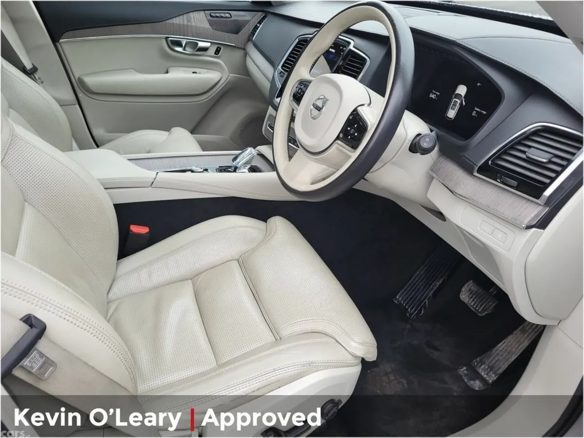 Volvo XC90 SUV, Petrol Plug-in Hybrid, 2023, Grey