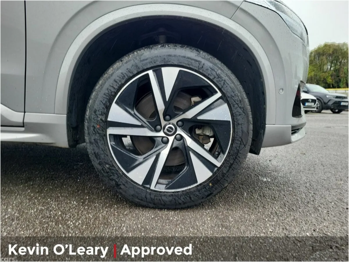 Volvo XC90 SUV, Petrol Plug-in Hybrid, 2023, Grey