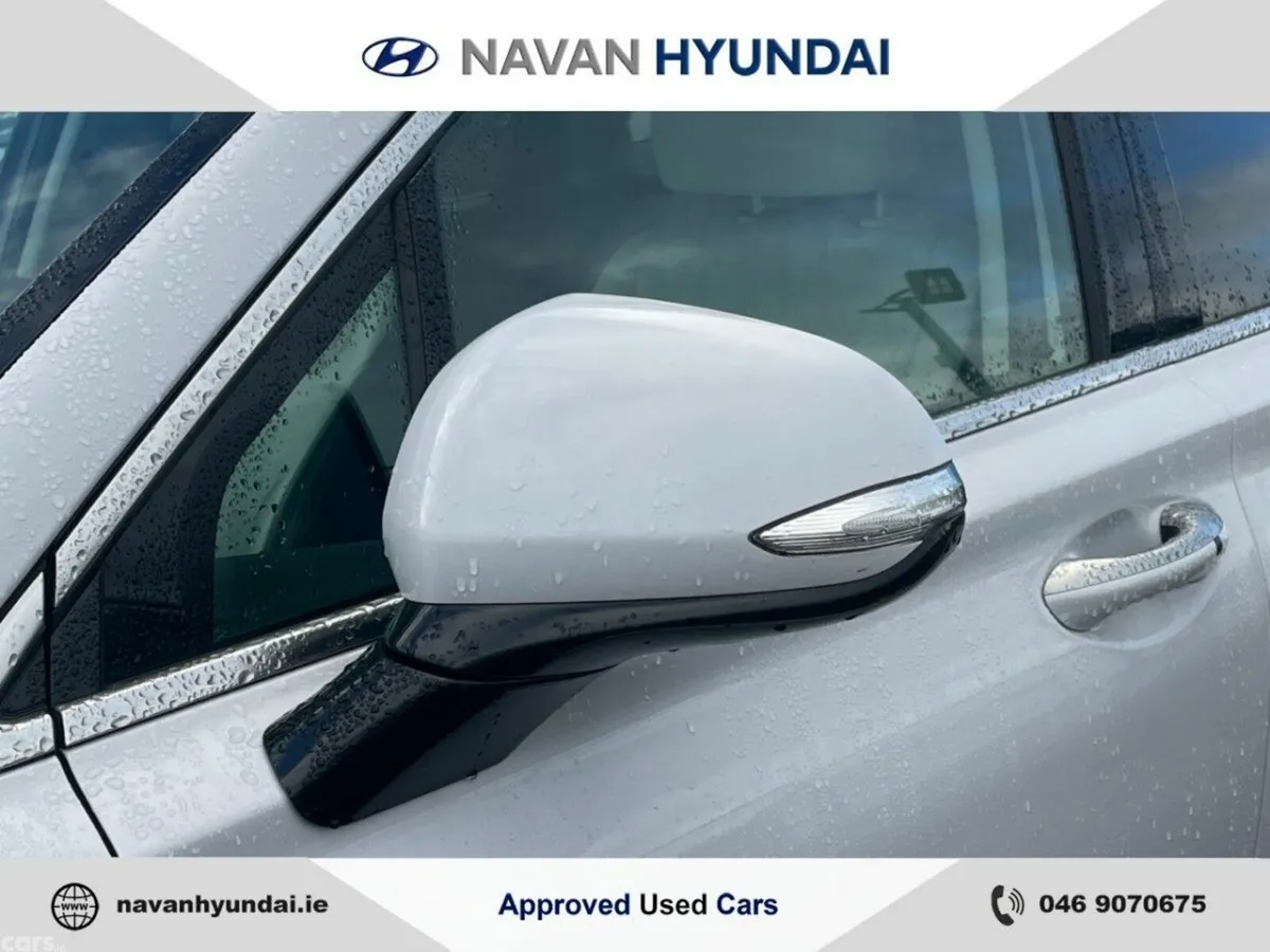 Hyundai Santa Fe SUV, Petrol Plug-in Hybrid, 2023, White