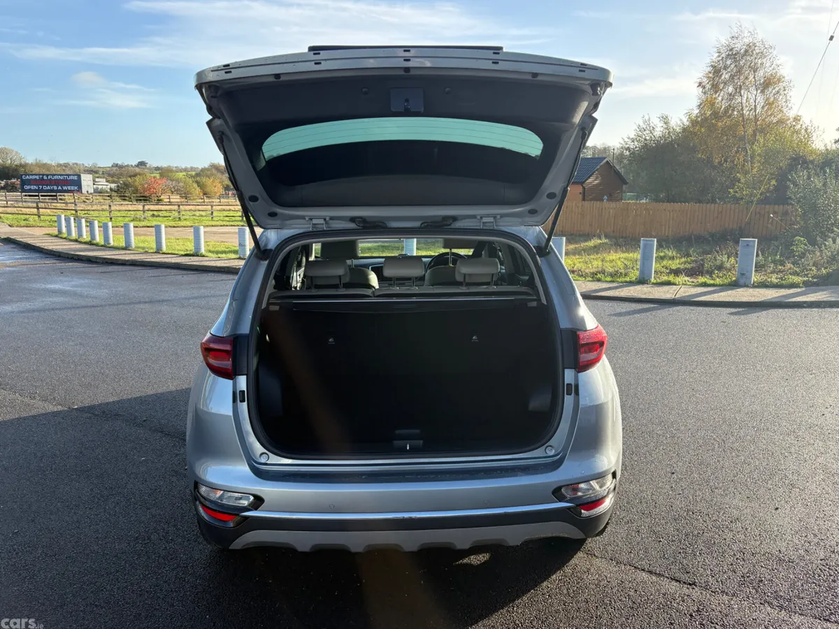 Kia Sportage SUV, Diesel Hybrid, 2021, Grey