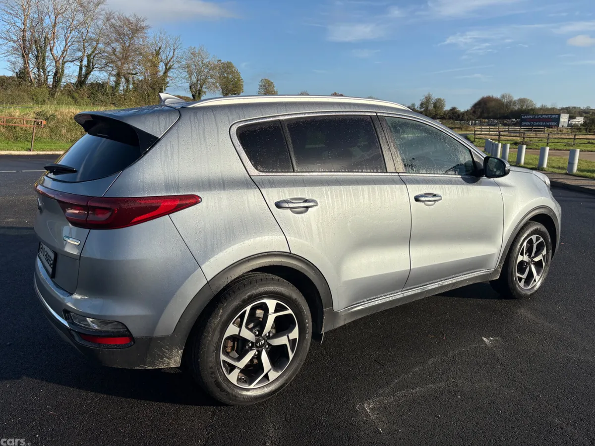 Kia Sportage SUV, Diesel Hybrid, 2021, Grey