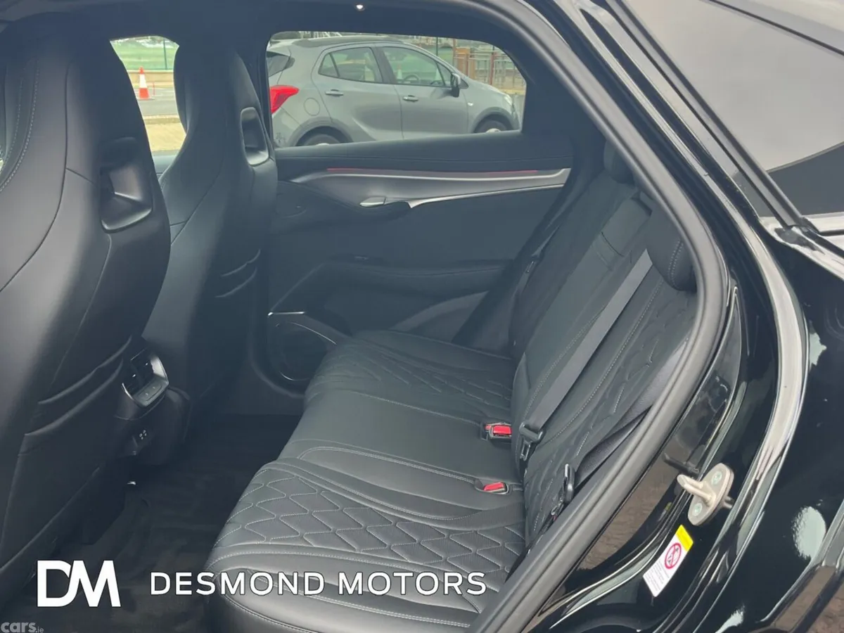 BYD SEALION 7 SUV, Electric, 2025, Black