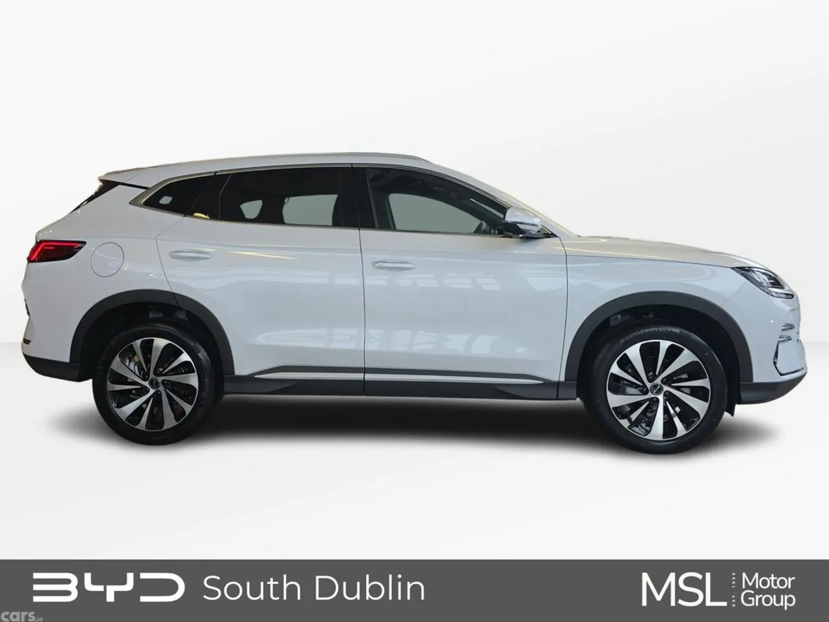 BYD SEAL U SUV, Petrol Plug-in Hybrid, 2027, White