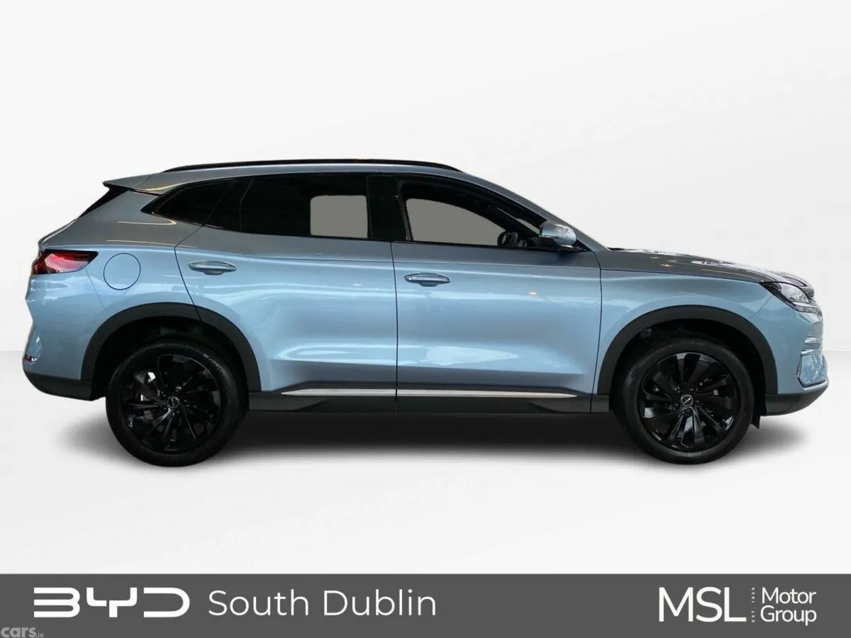 BYD SEAL U SUV, Petrol Plug-in Hybrid, 2027, Blue