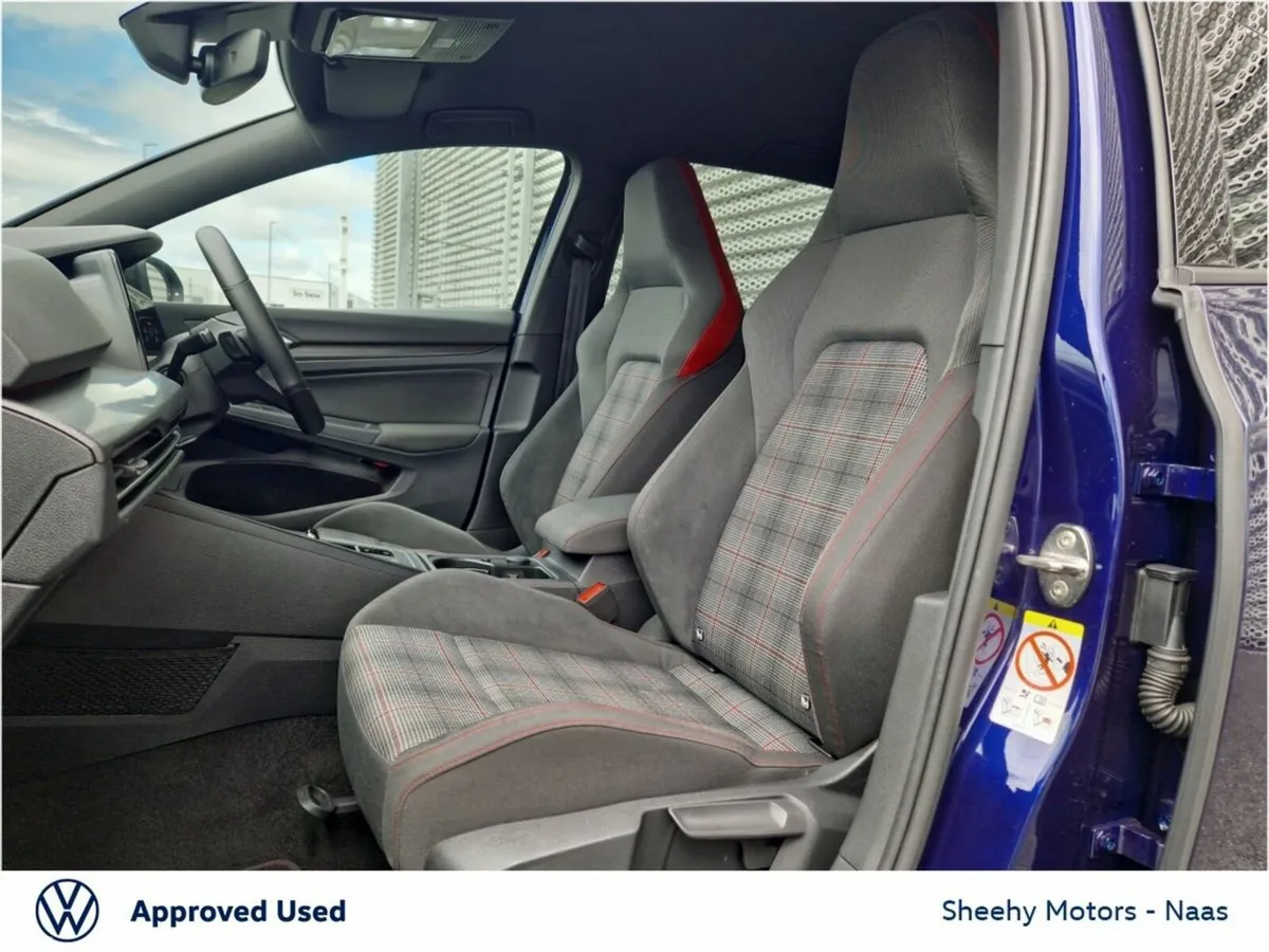 Volkswagen Golf Hatchback, Petrol, 2023, Blue