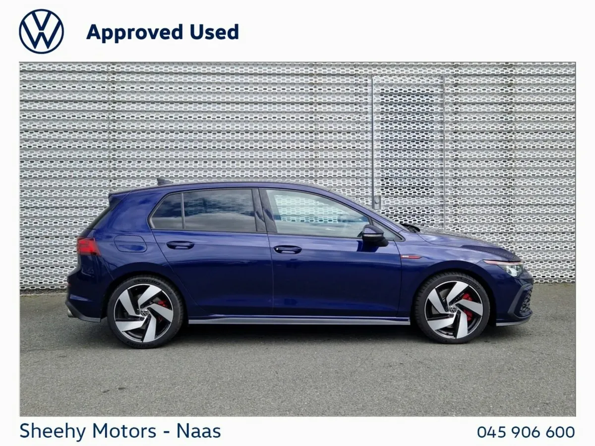 Volkswagen Golf Hatchback, Petrol, 2023, Blue