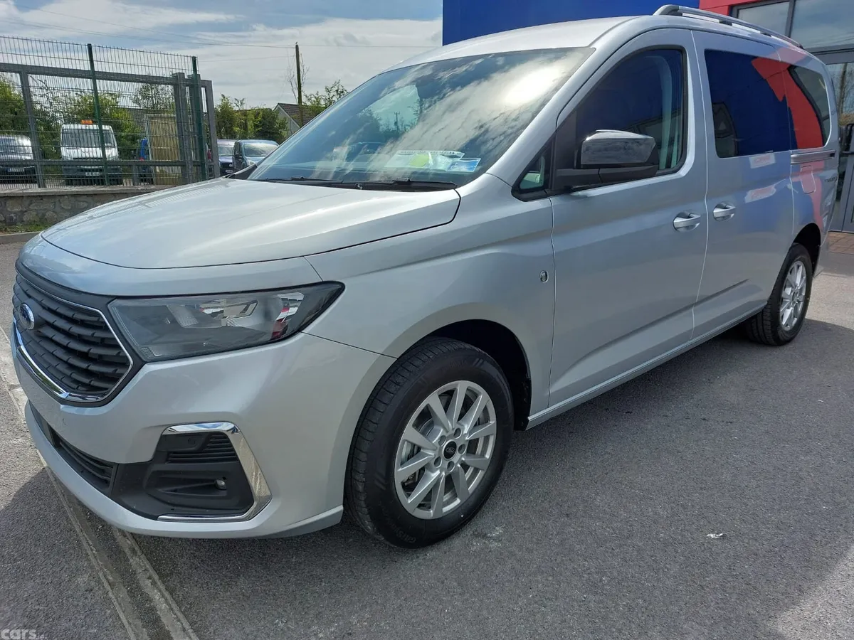 Ford Tourneo Custom MPV, Diesel, 2026, Silver