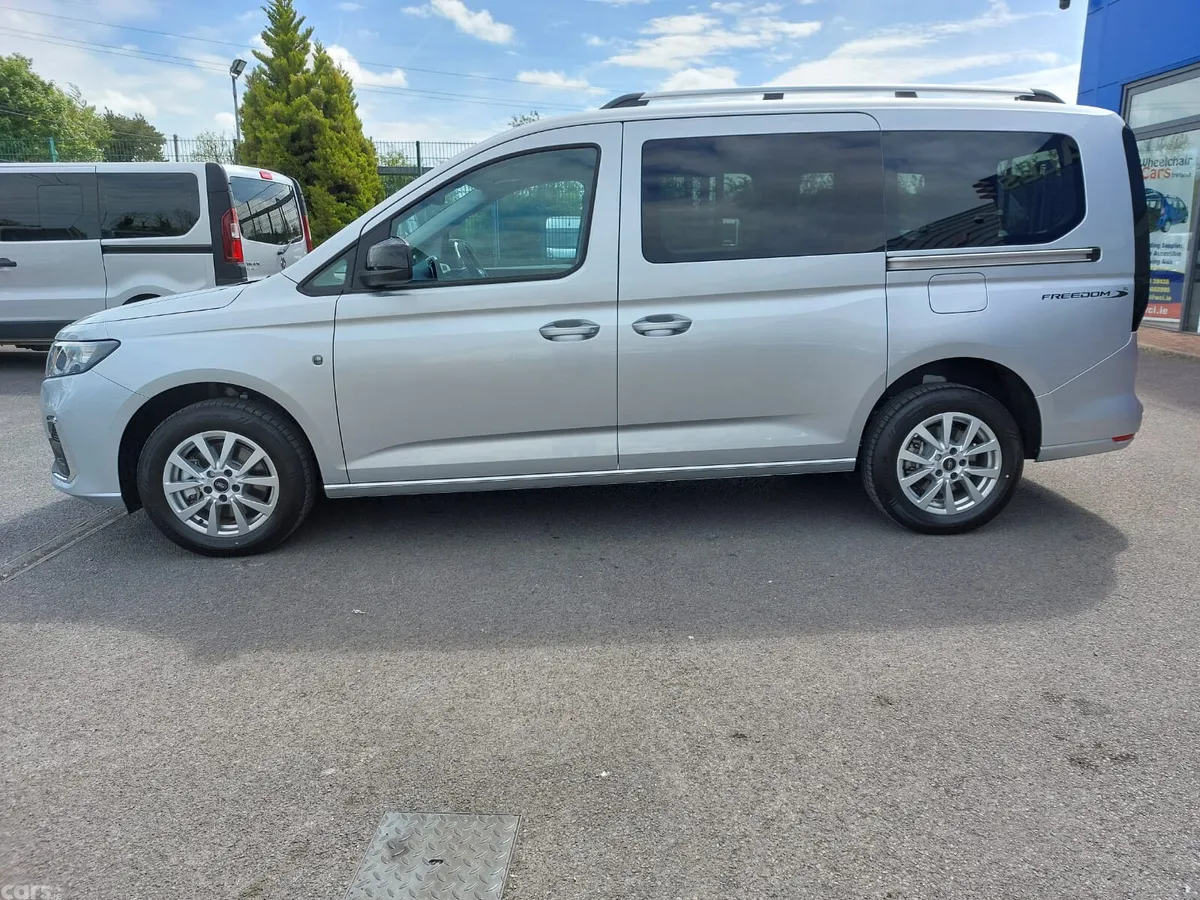 Ford Tourneo Custom MPV, Diesel, 2026, Silver