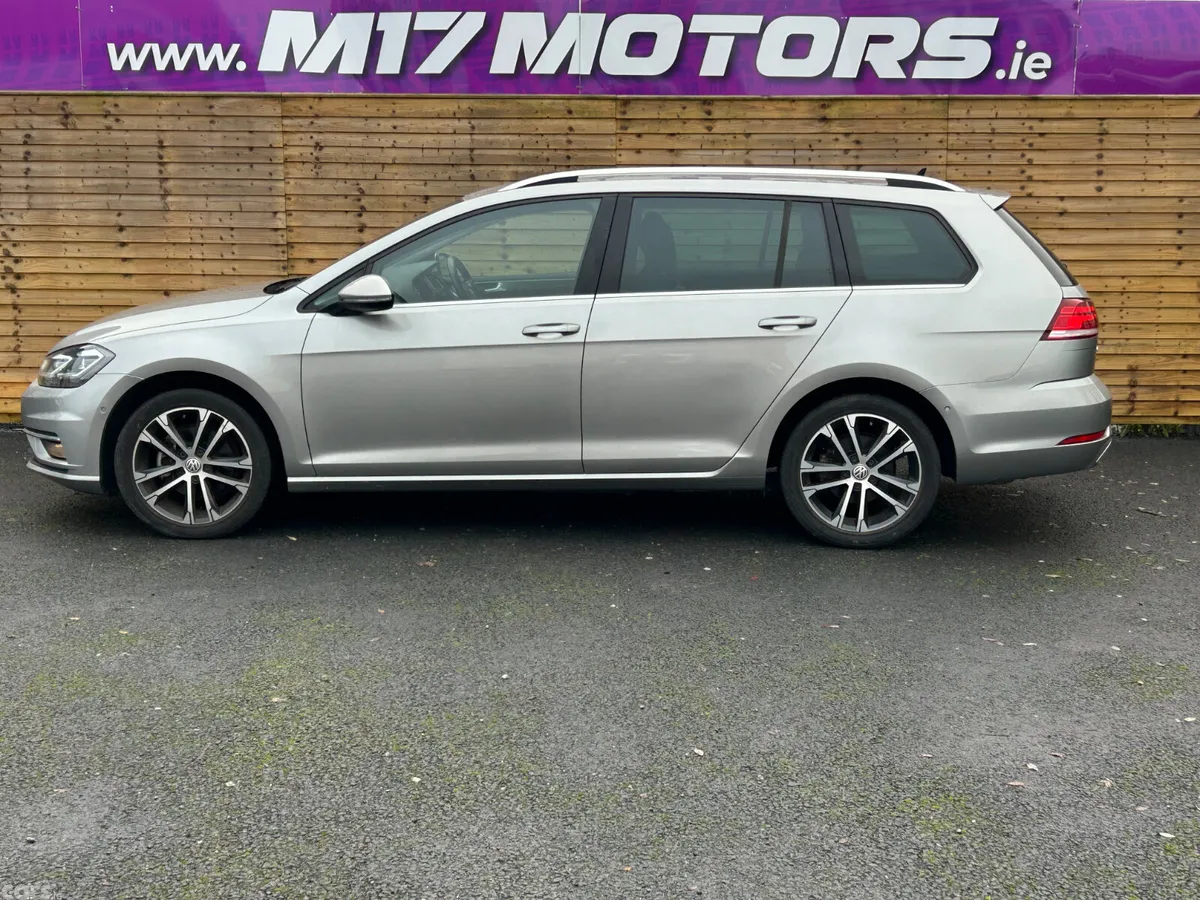 Volkswagen Golf Estate, Diesel, 2020, Silver