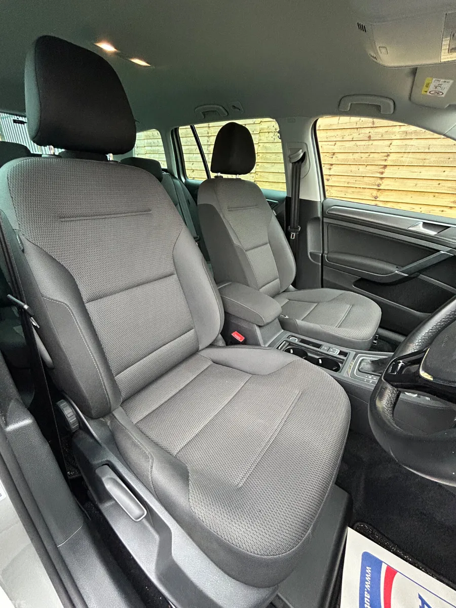 Volkswagen Golf Estate, Diesel, 2020, Silver