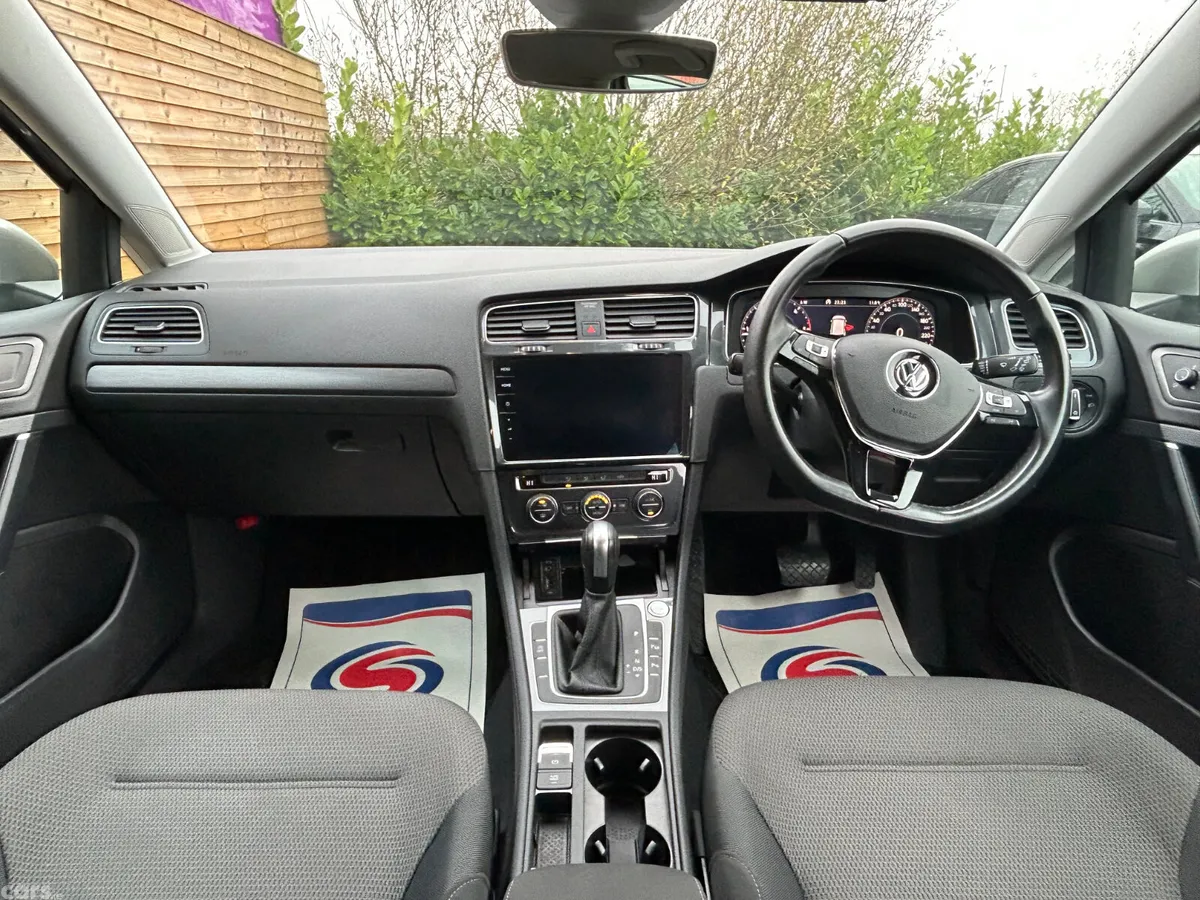 Volkswagen Golf Estate, Diesel, 2020, Silver