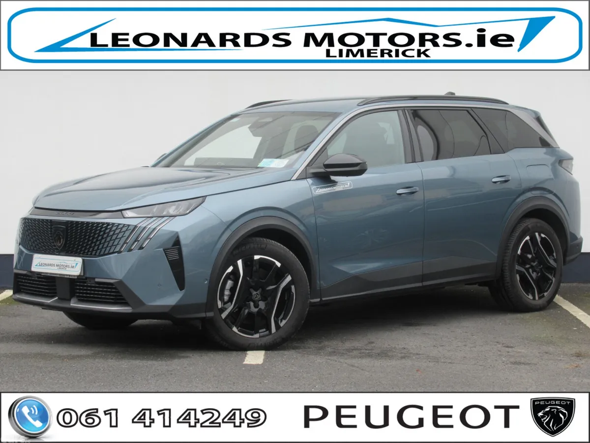 Peugeot 5008 SUV, Electric, 2026, Blue