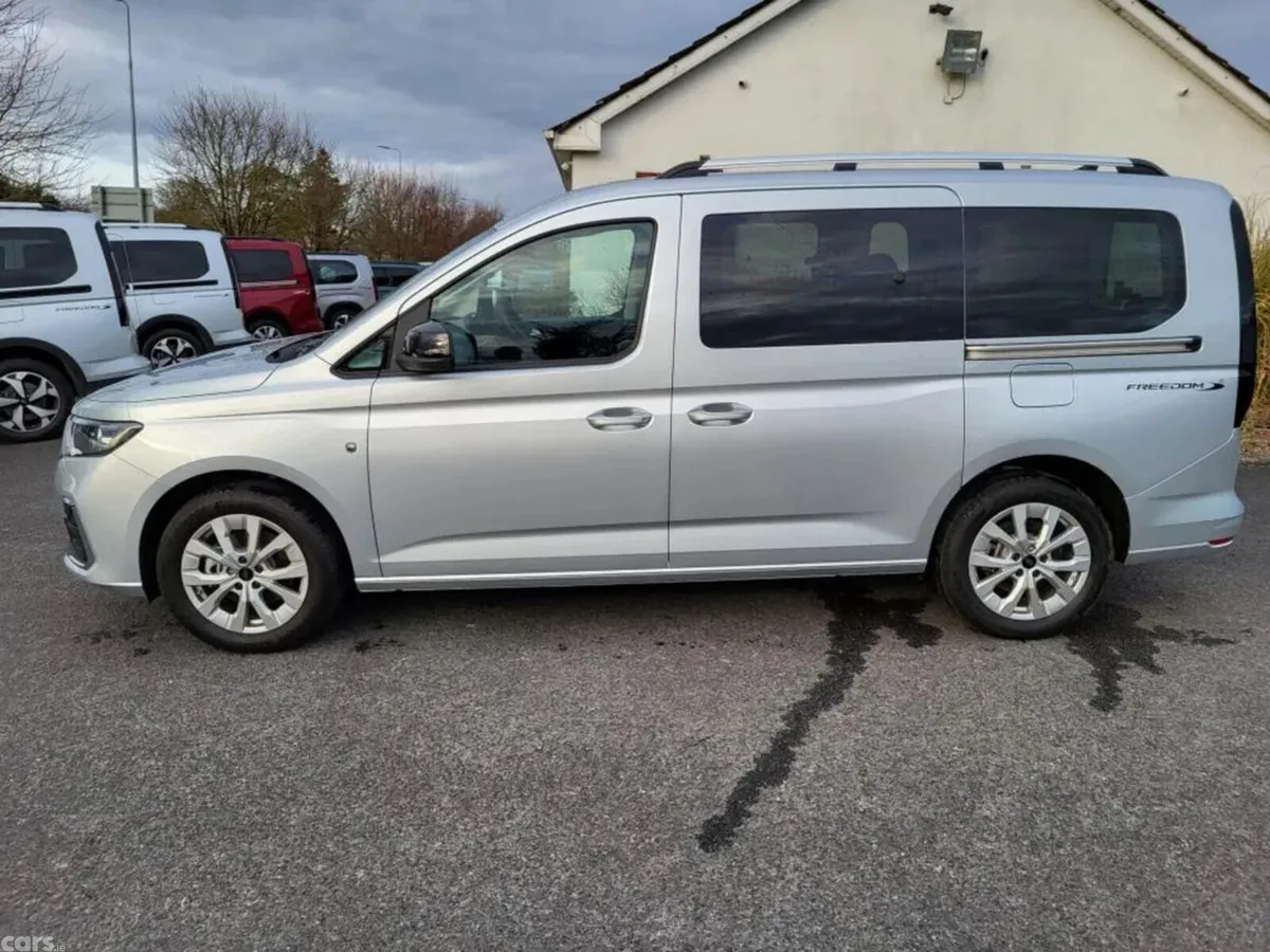 Ford Tourneo Connect MPV, Diesel, 2026, Silver