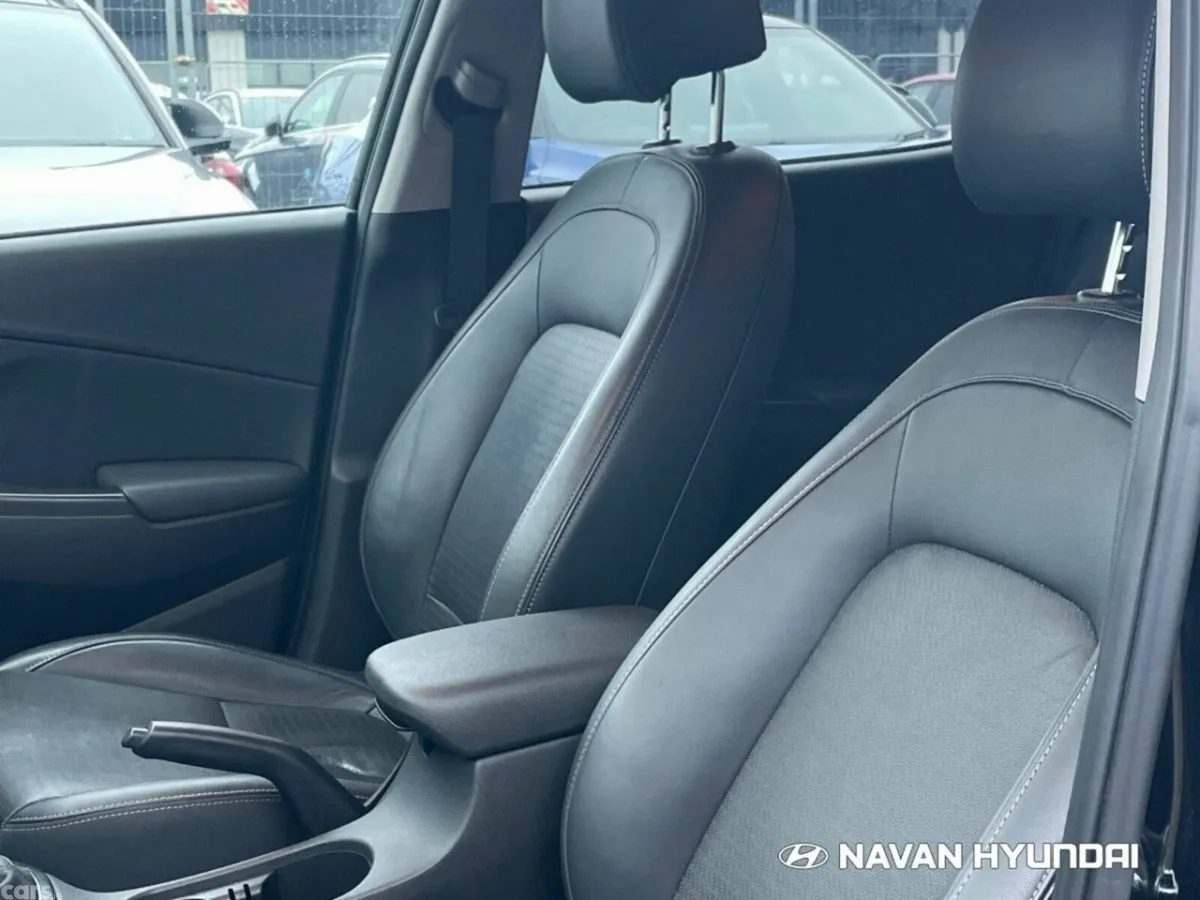 Hyundai KONA MPV, Petrol, 2020, Black