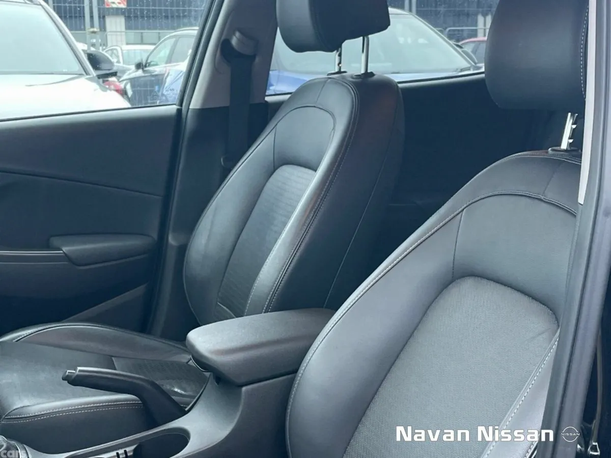Hyundai KONA MPV, Petrol, 2020, Black