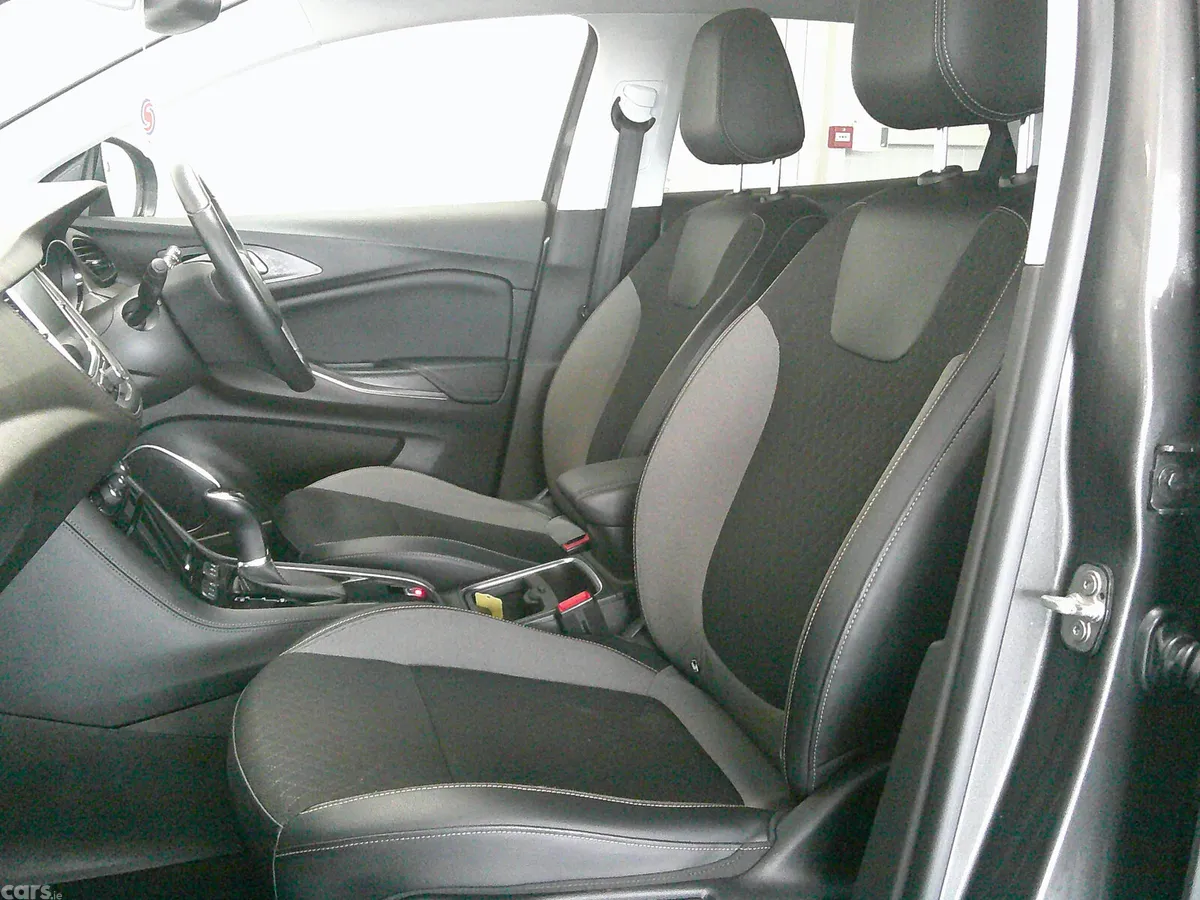 Opel Grandland X SUV, Diesel, 2018, Grey