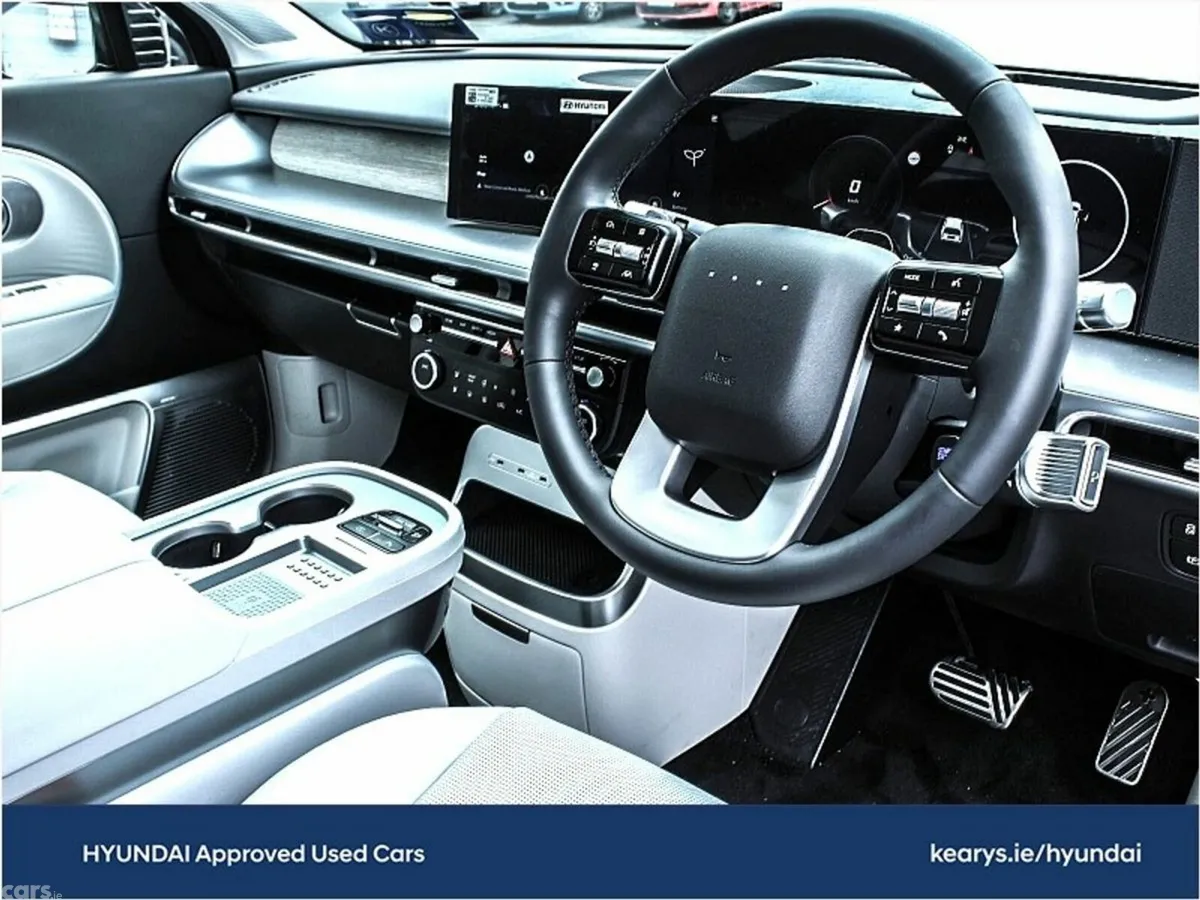 Hyundai IONIQ 9 SUV, Electric, 2027, Black