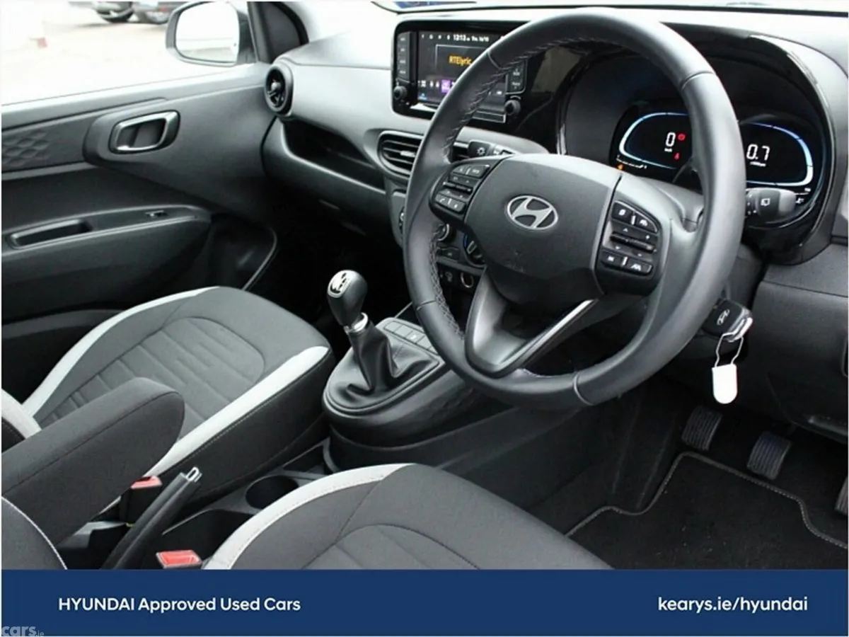 Hyundai i10 Hatchback, Petrol, 2025, Grey
