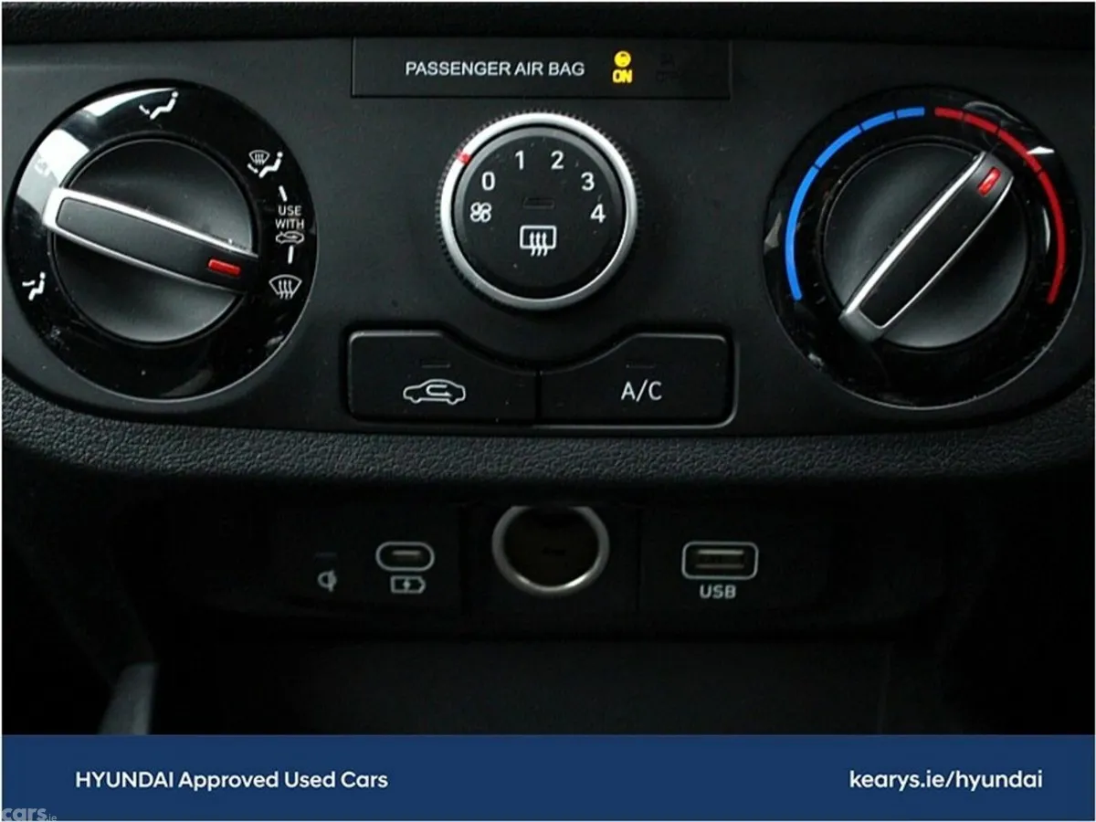 Hyundai i10 Hatchback, Petrol, 2025, Grey