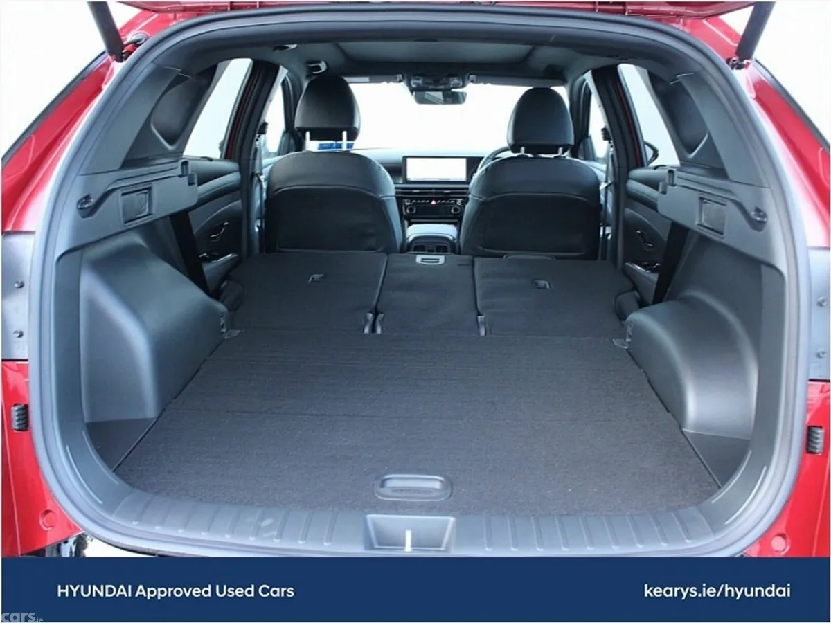 Hyundai Tucson SUV, Petrol Plug-in Hybrid, 2027, 