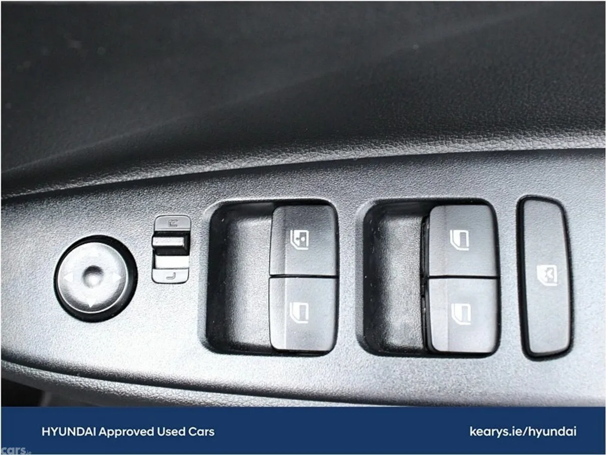 Hyundai i10 Hatchback, Petrol, 2025, Grey