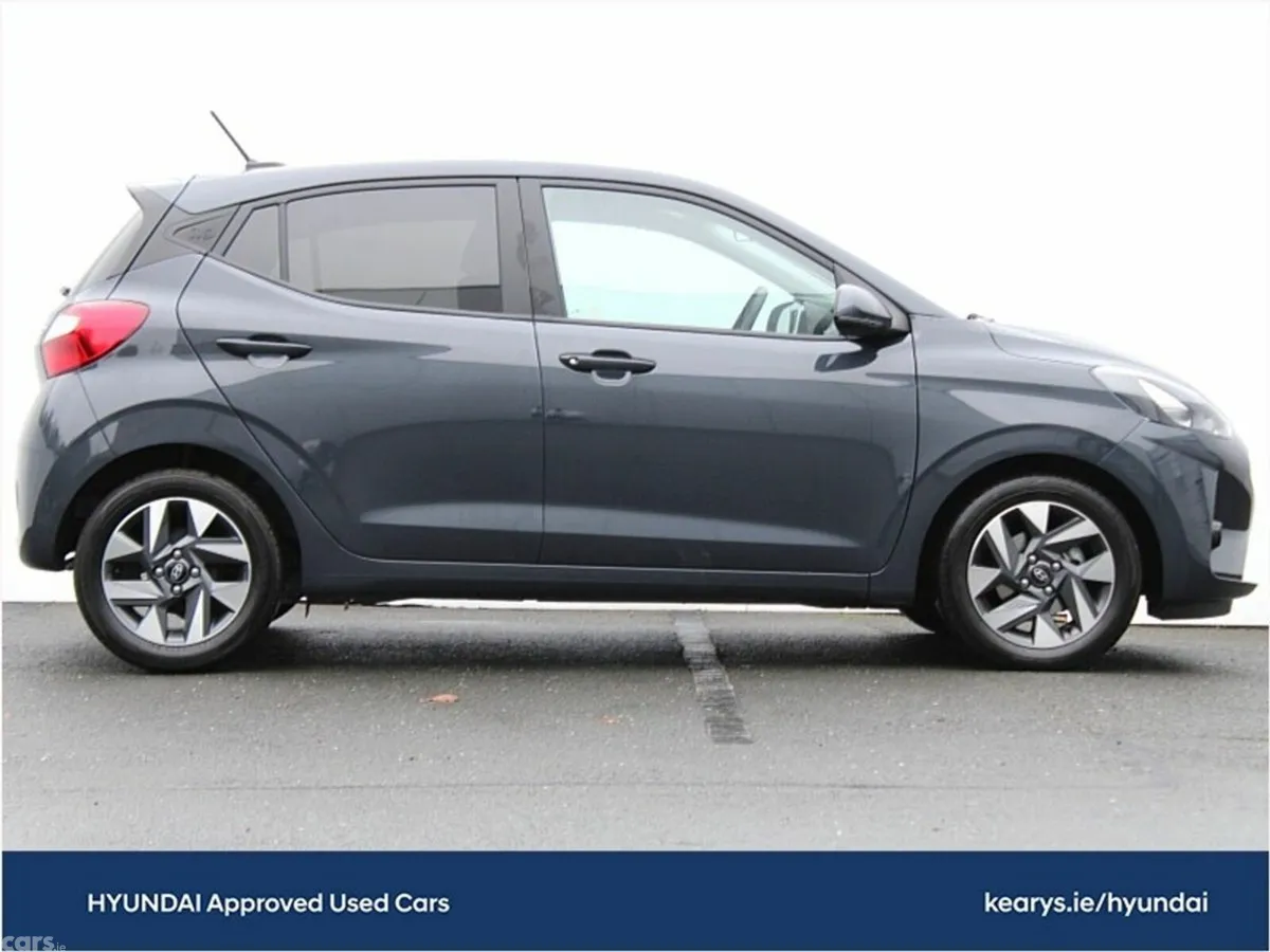 Hyundai i10 Hatchback, Petrol, 2025, Grey