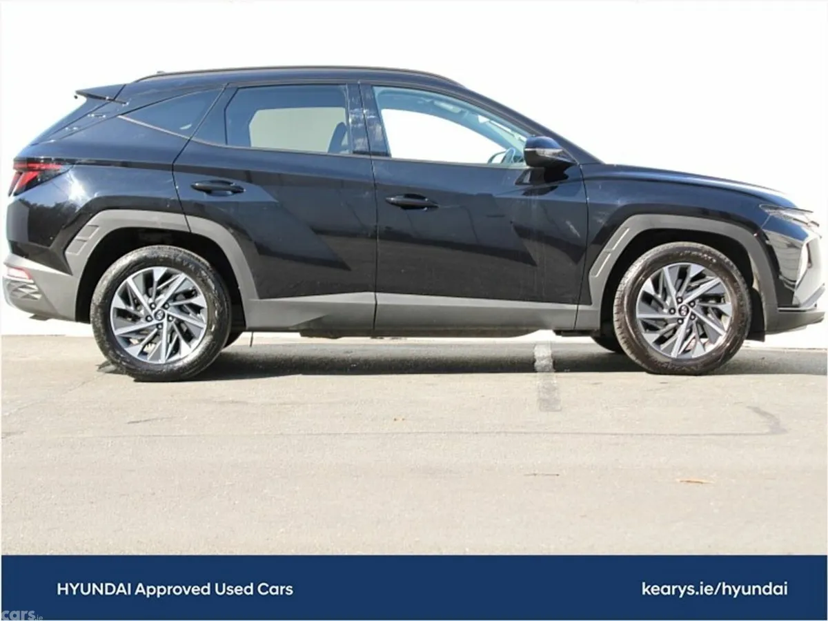 Hyundai Tucson SUV, Diesel, 2023, Black