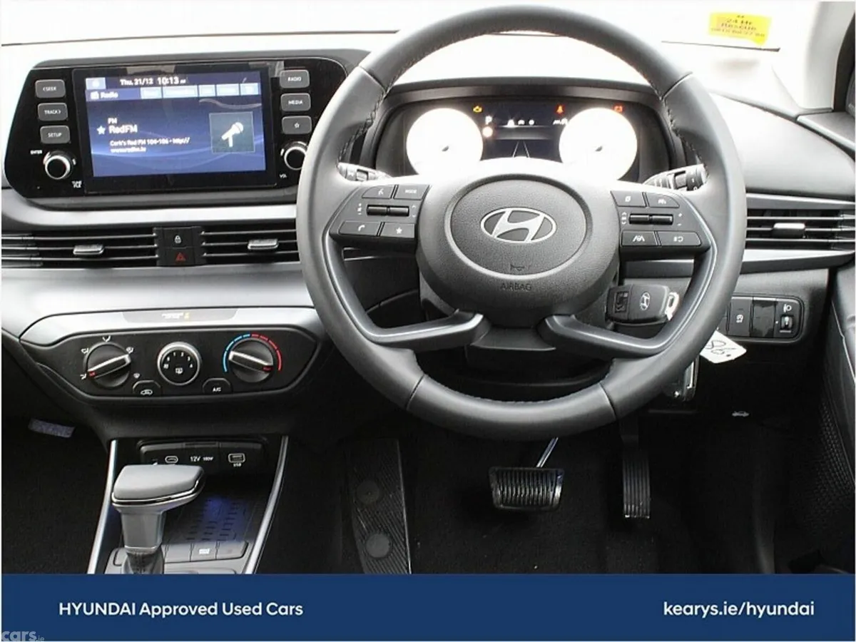 Hyundai i20 Hatchback, Petrol, 2027, Red