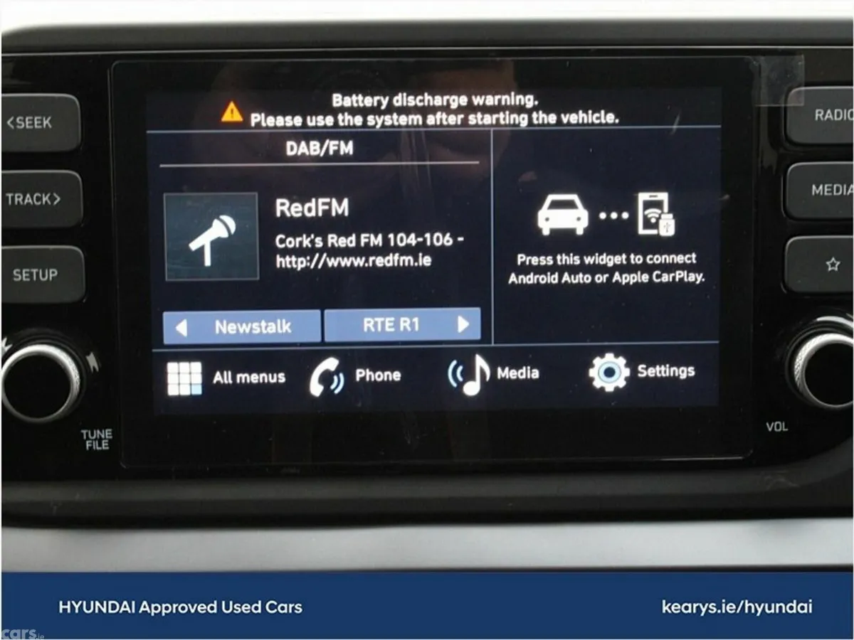 Hyundai i20 Hatchback, Petrol, 2027, Red