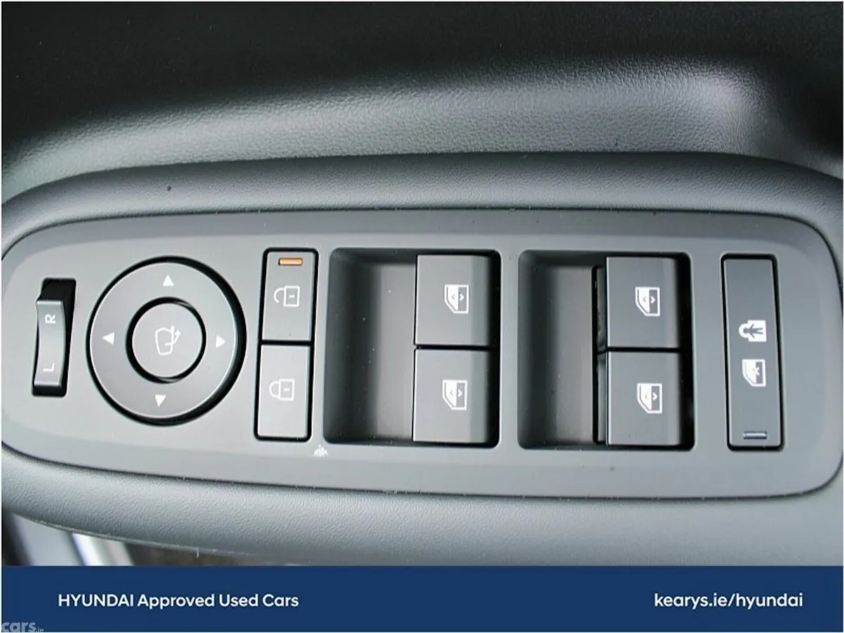 Hyundai Santa Fe SUV, Petrol Plug-in Hybrid, 2027, Silver