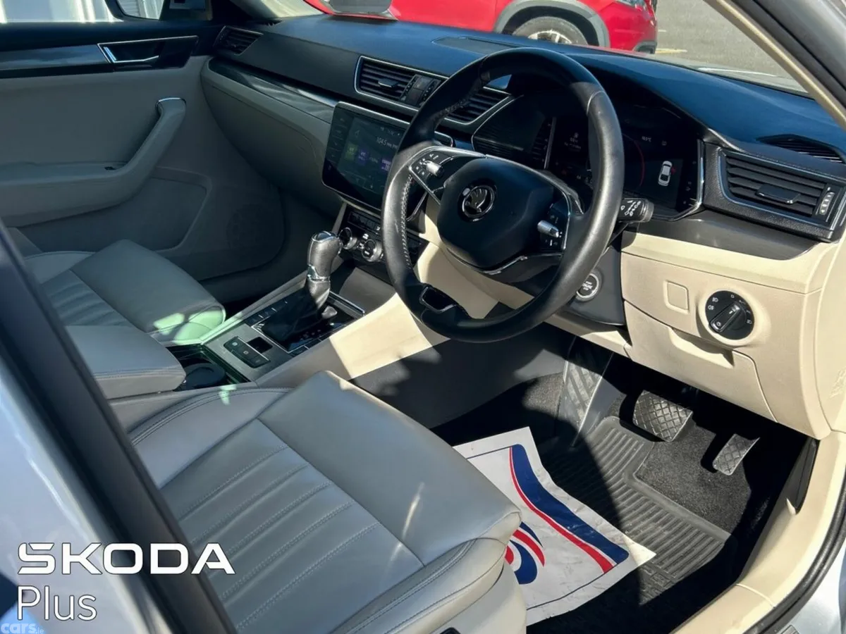 Skoda Superb Saloon, Diesel, 2023, Grey