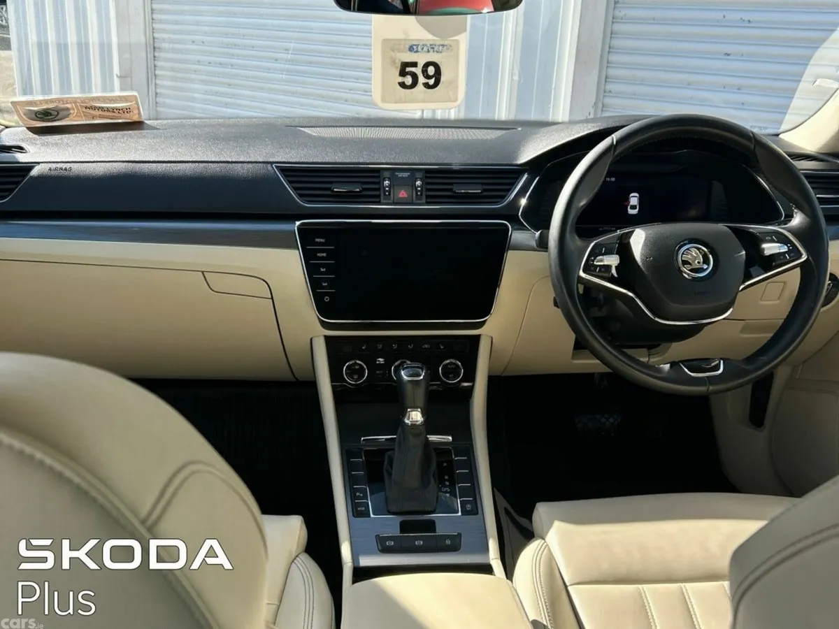 Skoda Superb Saloon, Diesel, 2023, Grey