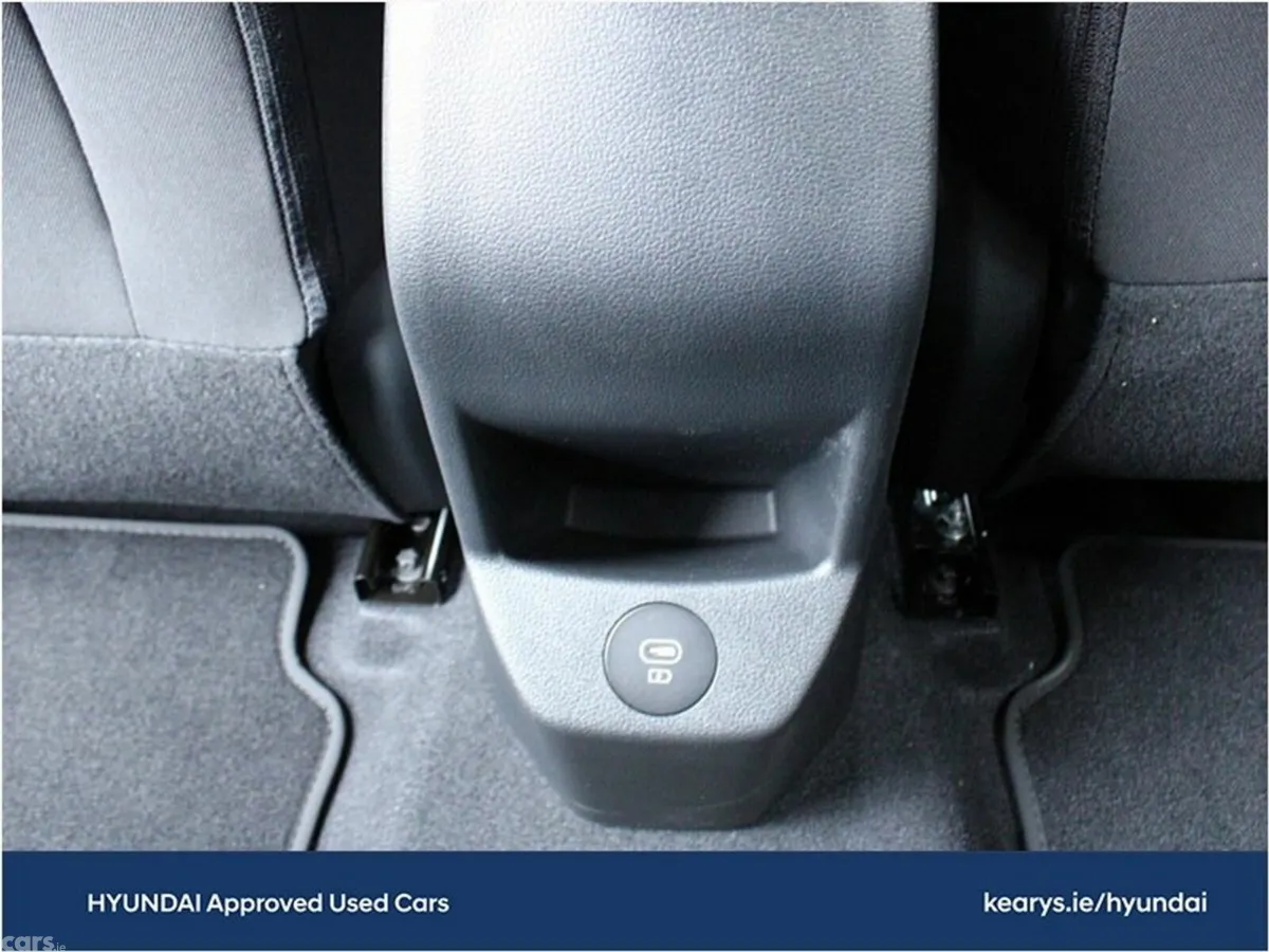 Hyundai Bayon Hatchback, Petrol, 2027, Yellow