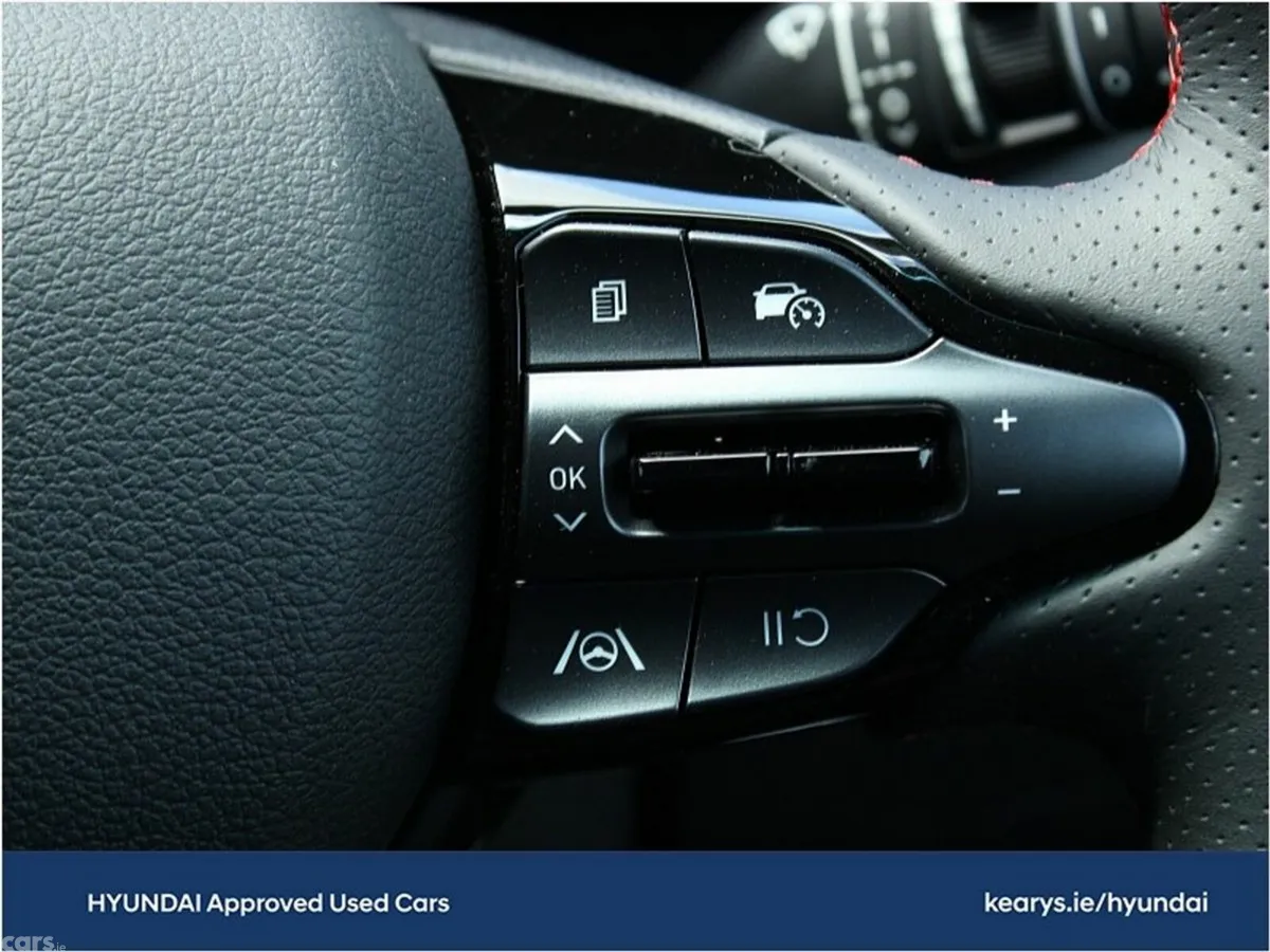Hyundai i30 Hatchback, Petrol, 2027, Green