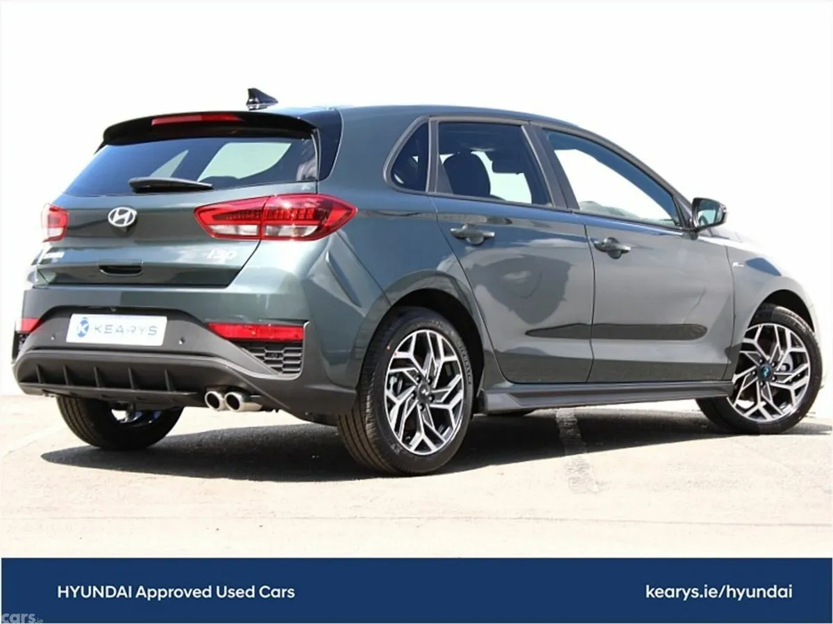 Hyundai i30 Hatchback, Petrol, 2027, Green