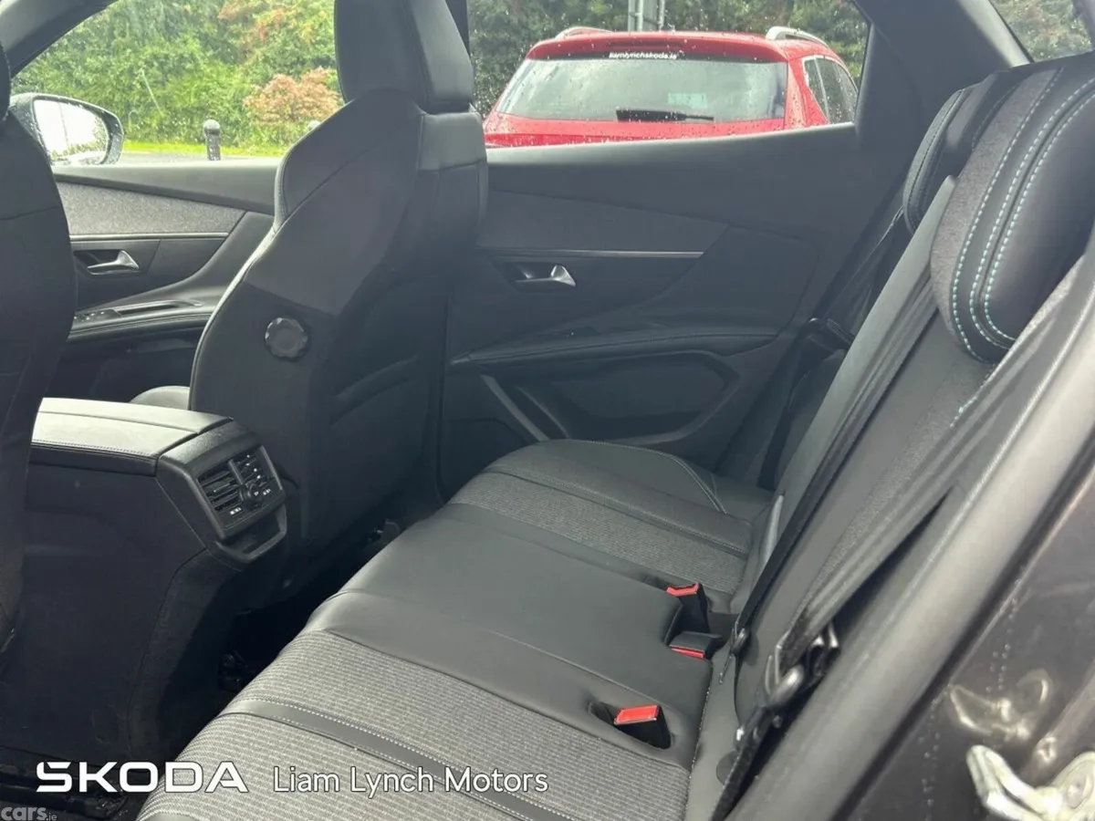 Peugeot 3008 SUV, Diesel, 2023, Grey