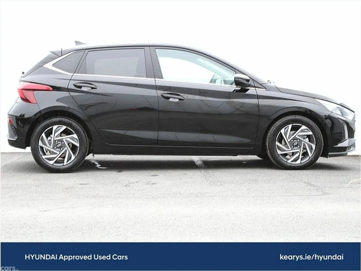 Hyundai i20 MPV, Petrol, 2027, Black