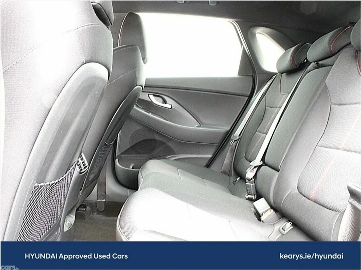 Hyundai i30 Hatchback, Petrol, 2027, Blue