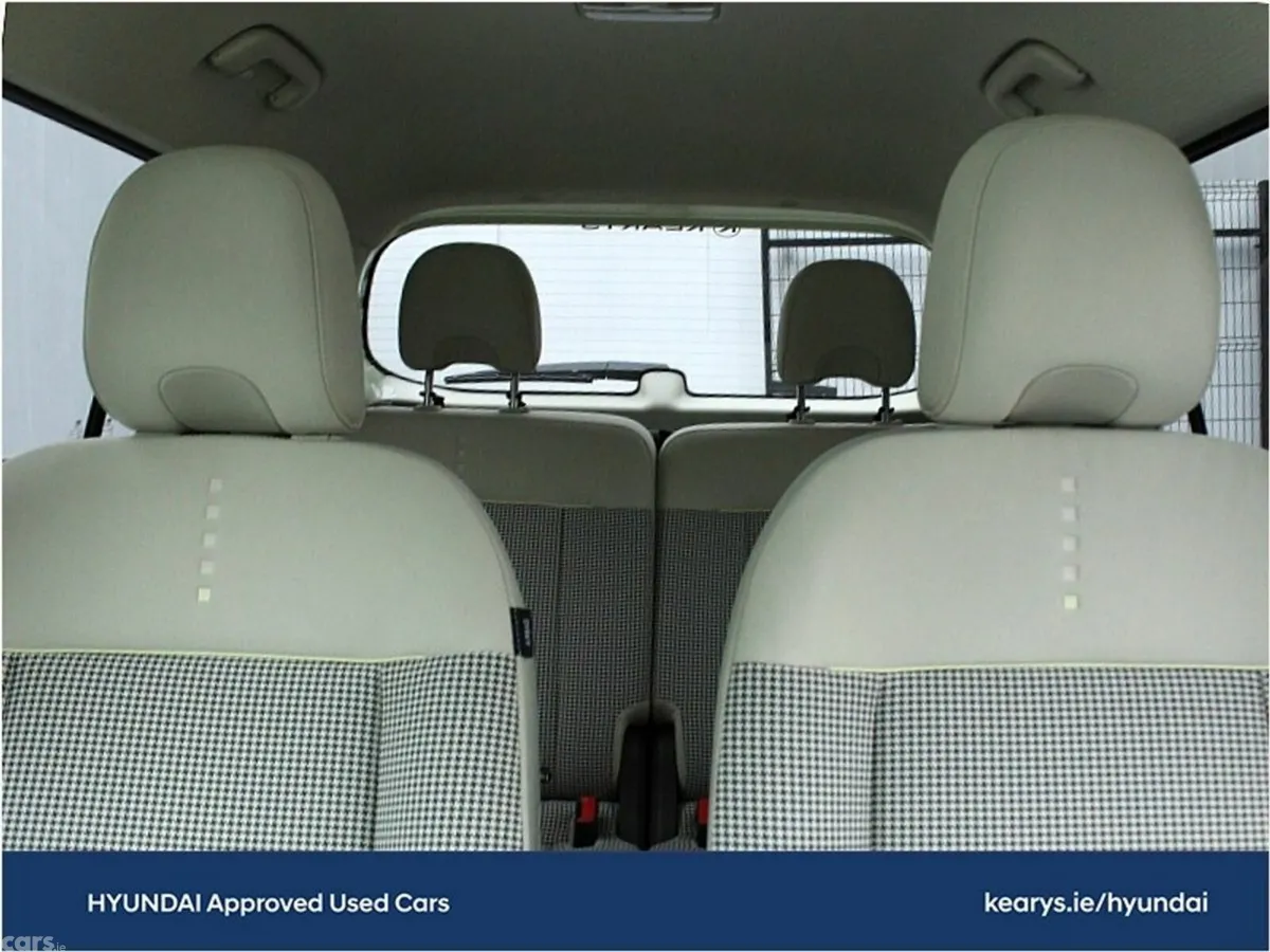 Hyundai INSTER SUV, Electric, 2027, Yellow