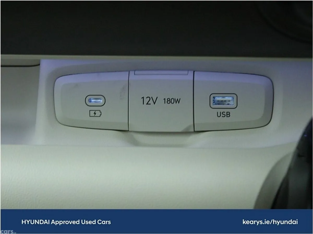 Hyundai INSTER SUV, Electric, 2027, Yellow