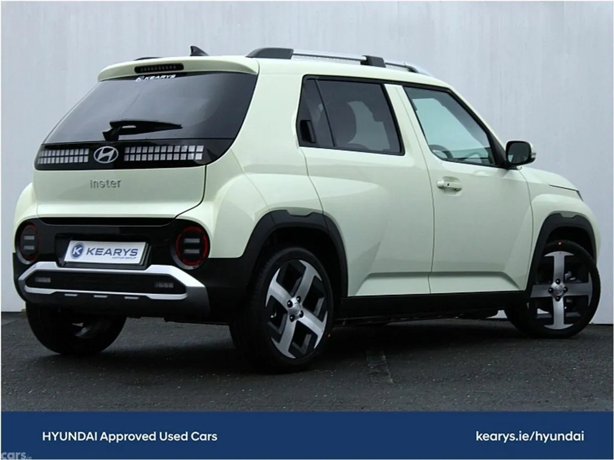 Hyundai INSTER SUV, Electric, 2027, Yellow
