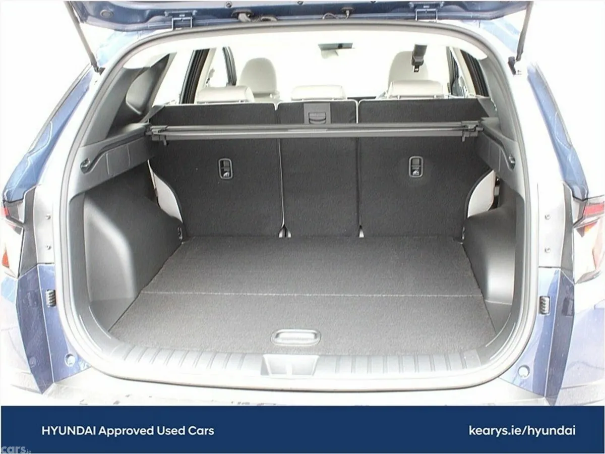 Hyundai Tucson SUV, Petrol Plug-in Hybrid, 2027, Blue