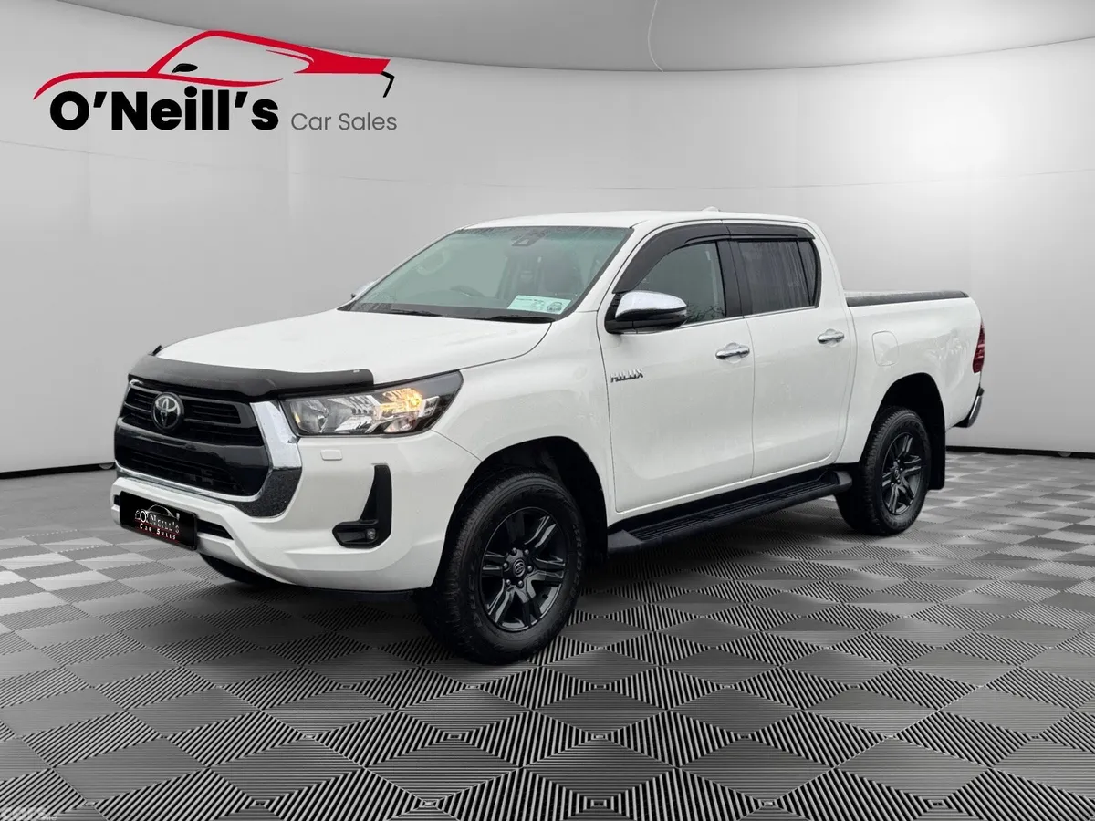 Toyota Hilux Pick Up, Diesel, 2023, White