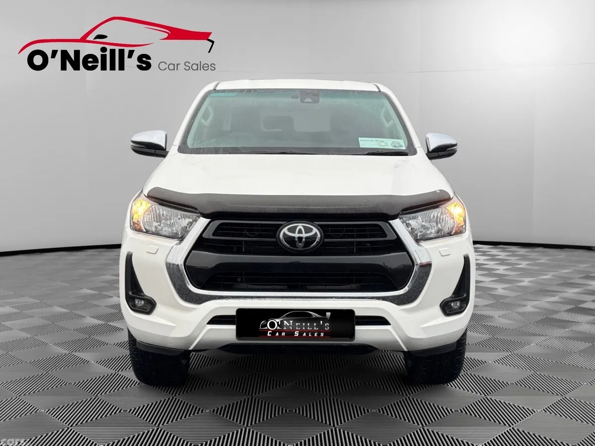 Toyota Hilux Pick Up, Diesel, 2023, White