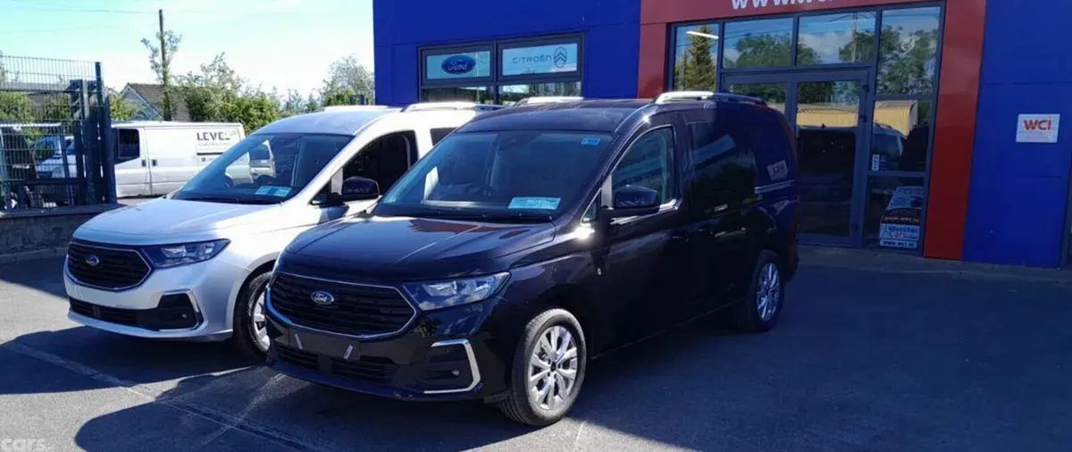 Ford Tourneo Connect MPV, Diesel, 2026, White