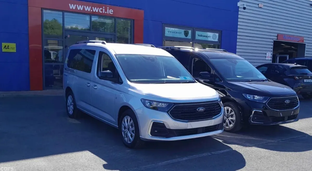 Ford Tourneo Connect MPV, Diesel, 2026, White