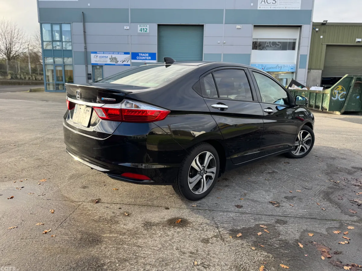Honda Grace Saloon, Petrol Hybrid, 2016, Black