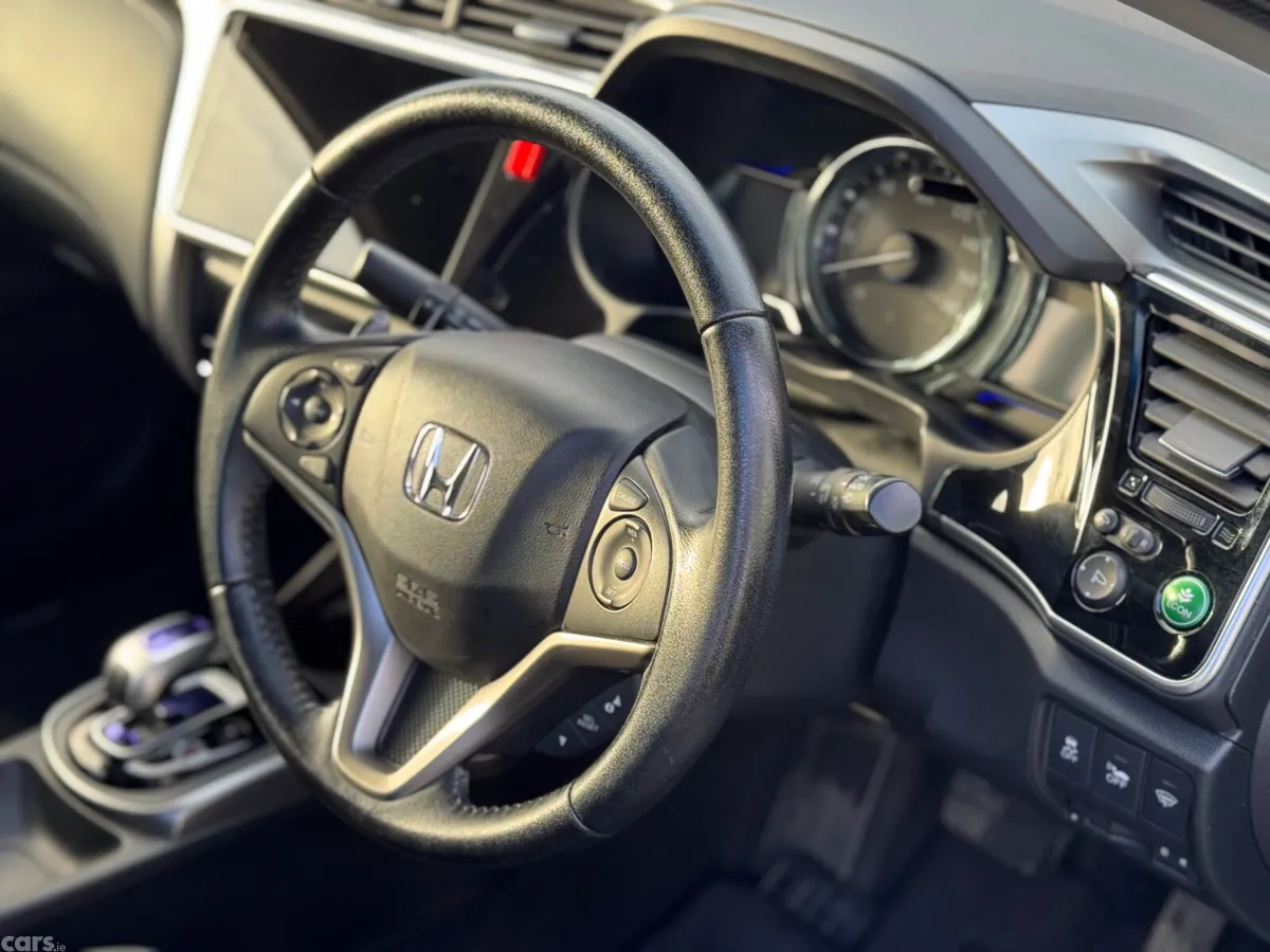 Honda Grace Saloon, Petrol Hybrid, 2016, Black