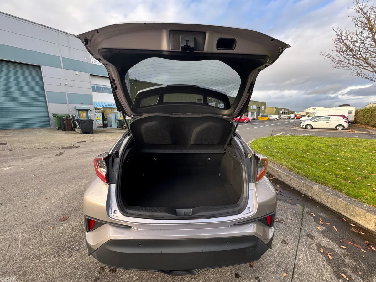 Toyota C-HR Hatchback, Petrol Hybrid, 2017, Grey