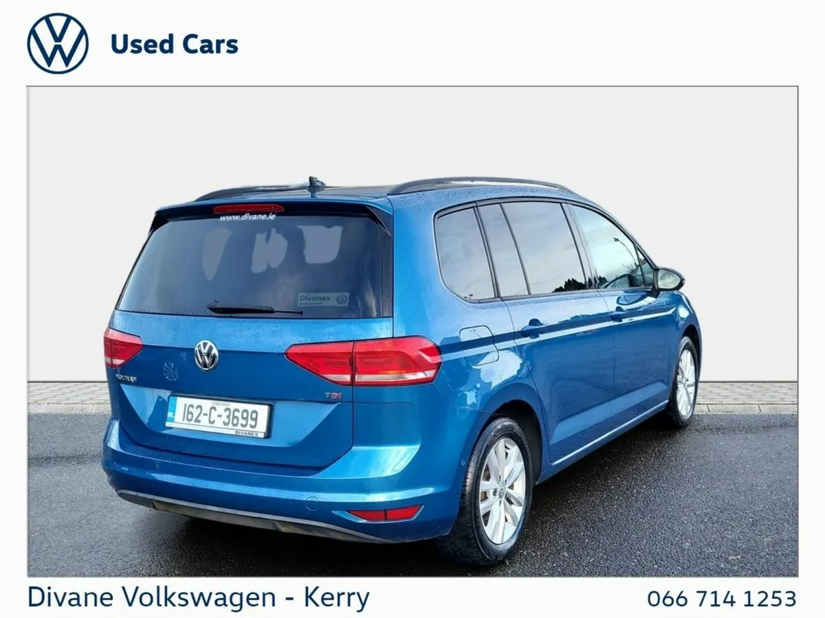 Volkswagen Touran MPV, Diesel, 2016, Blue